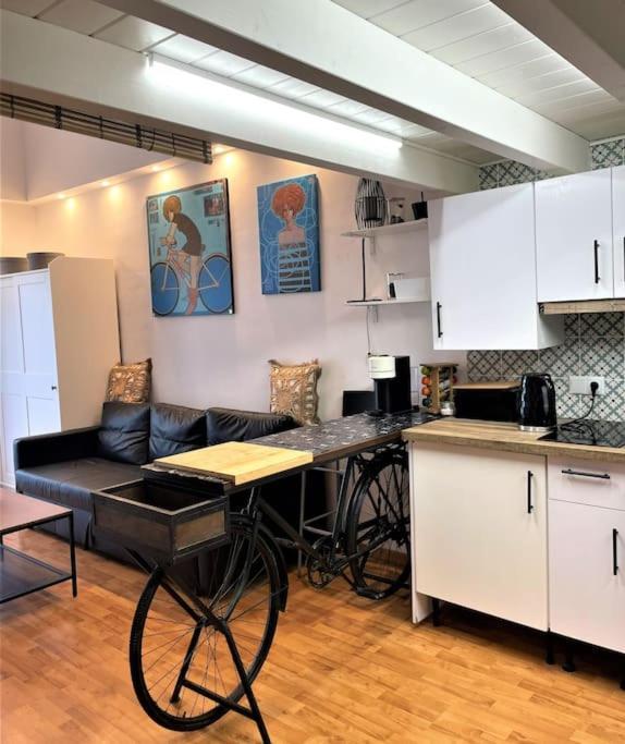 Klimatyczny Loft I Egzotyczny Basen Apartment Benalmádena Exterior foto