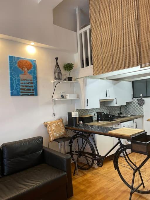 Klimatyczny Loft I Egzotyczny Basen Apartment Benalmádena Exterior foto